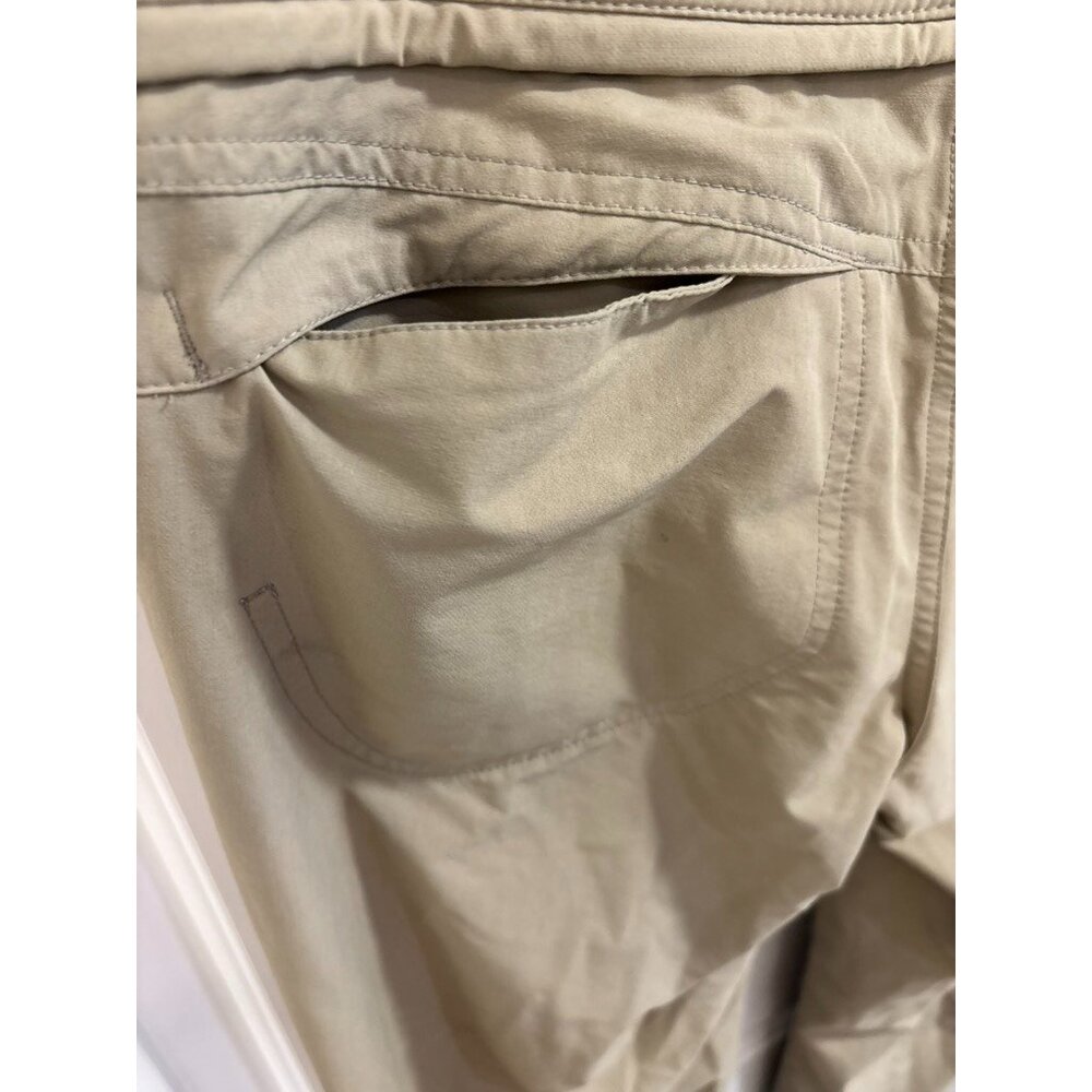 Mountain Hardwear Women's Hiking Pants Size 6/28 Khaki Stretch Nylon Outdoor - Picture 8 of 15